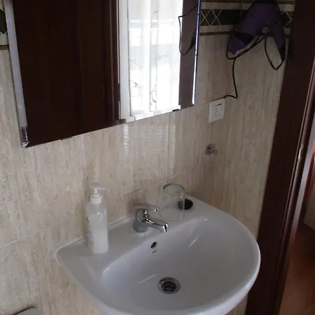 Hostal Becares-2